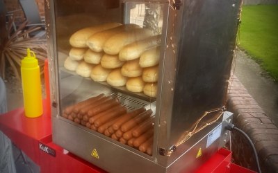 Hot dog cart and other fun foods machines available